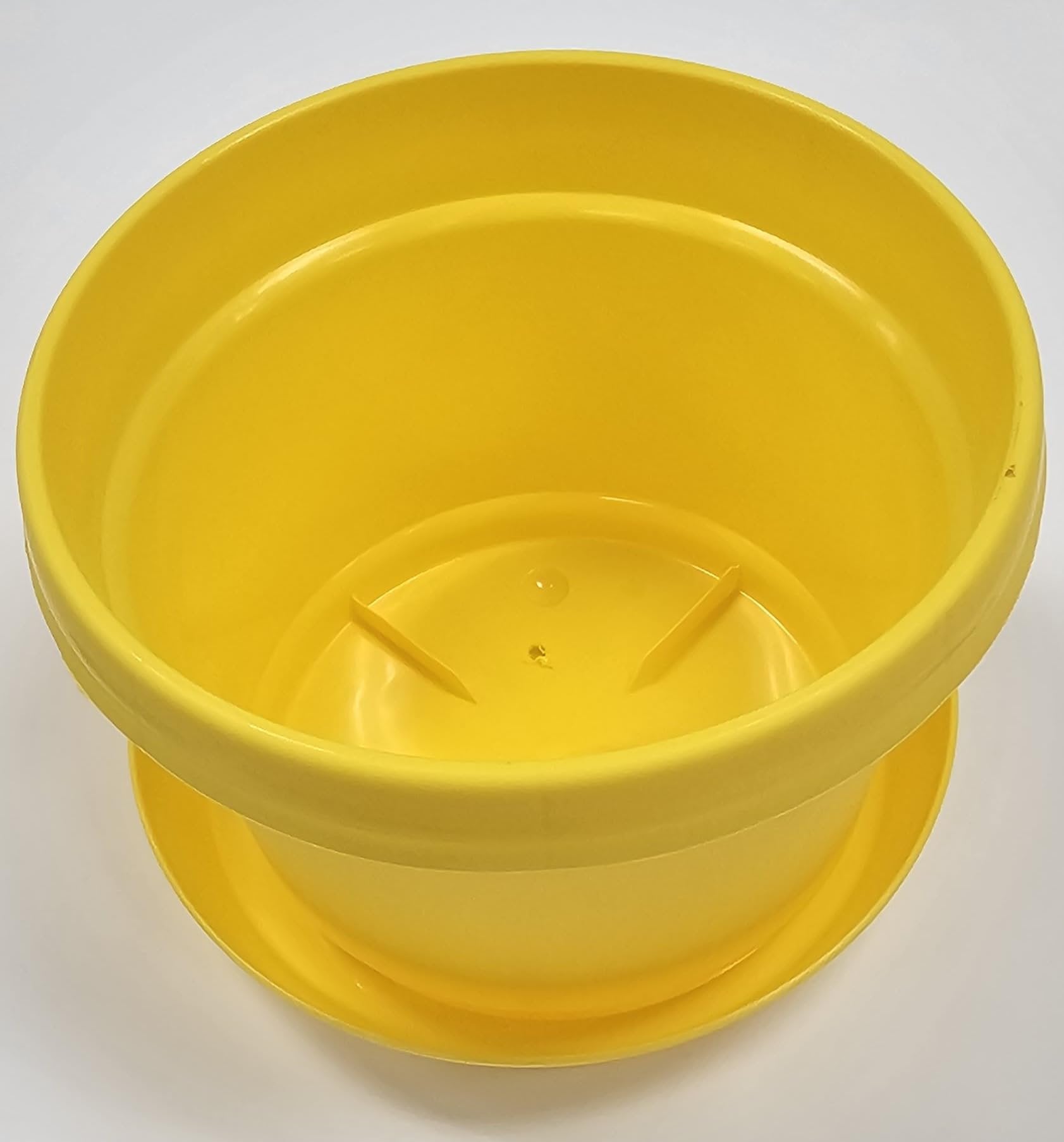 Austin Planter Case of 5 - Multi Size & Color Plastic Flower Pot, Seedling & Nursery Planter with Saucers